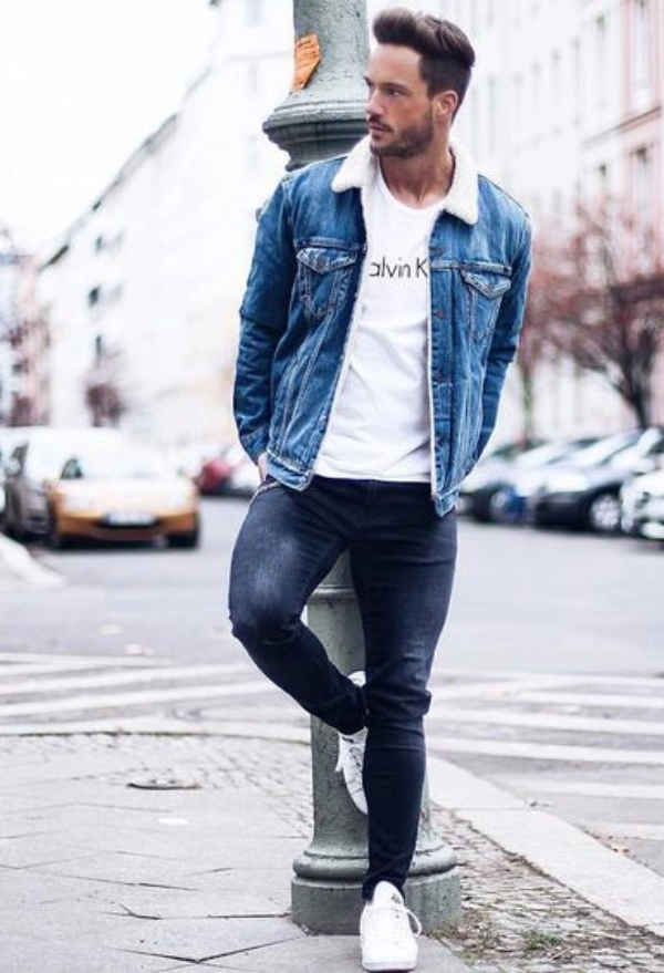 Dark Blue Jeans With Matching T-Shirts And Denim Jacket